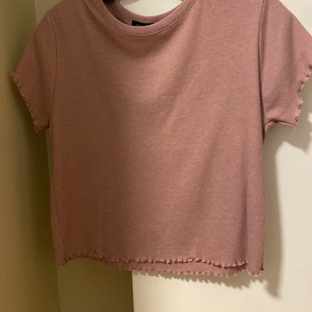 Light purple lettuce edge crop